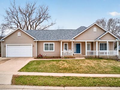 1032 Rocky Creek Dr NE