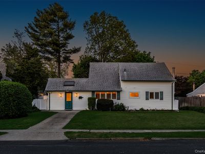 19 Palm Lane