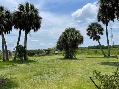 Property at 1326 Red Barn Rd, Moore Haven, FL