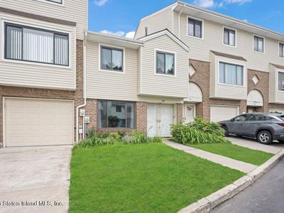 114 Redwood Loop