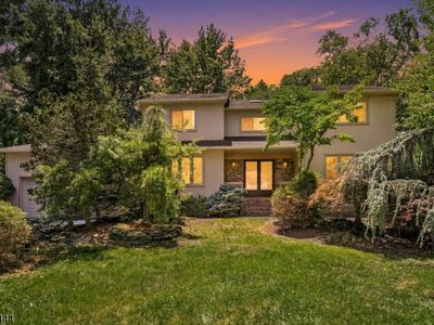 40 Vista Dr