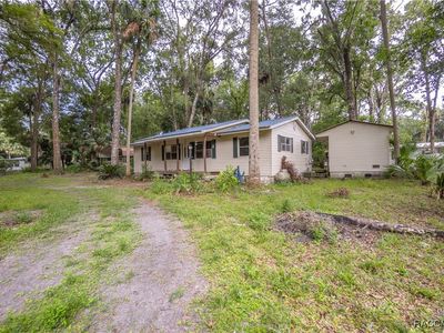 2424 N Junglecamp Rd