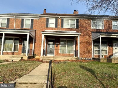 6142 Dunroming Rd