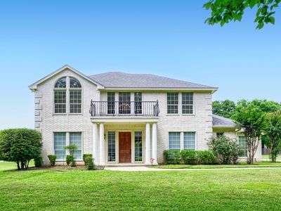 3601 Cliffwood Dr