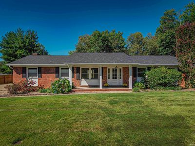 5608 Winston Rd