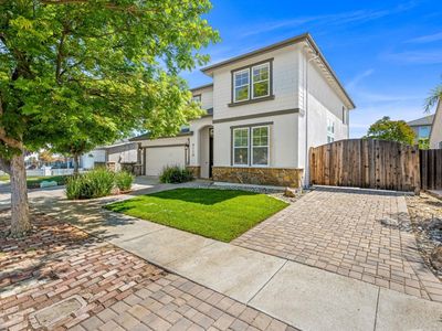 9110 Avezan Way
