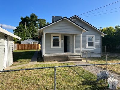 450 Peralta Ave