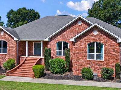 751 Walthall Rd
