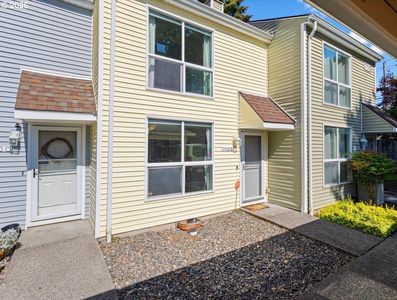 7110 NE 43rd St APT B