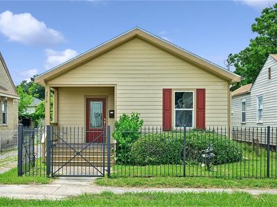 2014 Independence St