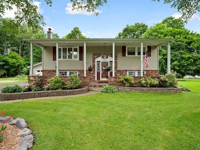 610 Birchwood Dr