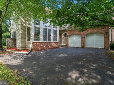 9110 Tallfield Ct