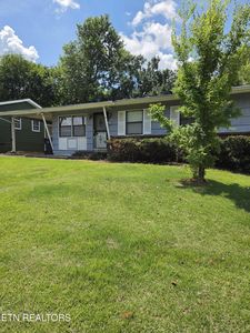 2246 W Gilbert Ln