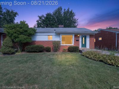 8345 Rickie Ln