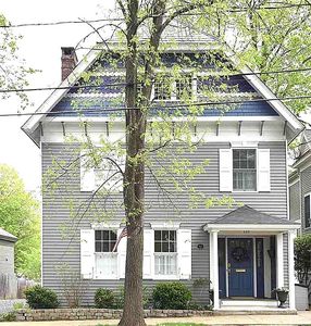 135 Grand Ave