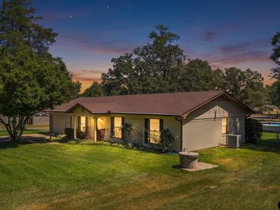 100 Heights Park Dr