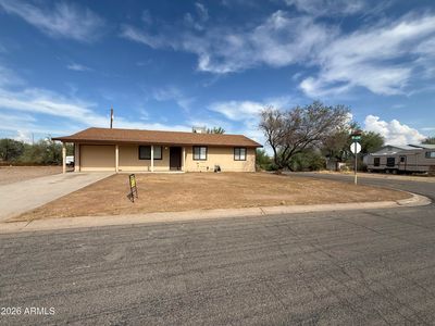 356 PERETZ Circle
