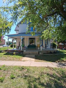 Property at 218 S 4th St, Lincoln, KS
