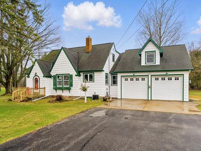 351 S Forestville Ave