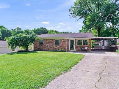 9125 Ford Ln