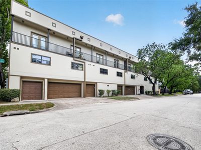 1342 Rutland St APT 210