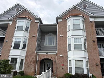 2052 Quaker Way Unit 5