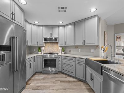 5350 E DEER VALLEY Drive #1250