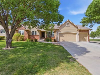 857 N Crest Ct