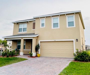 3526 SE Aberdeen Dr Drive SE