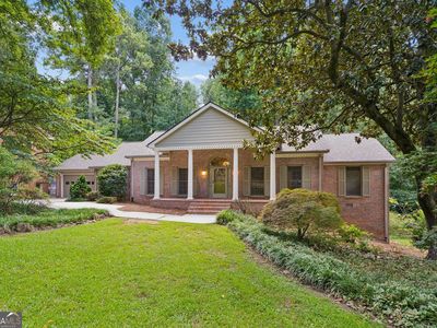 2724 Cravey Dr