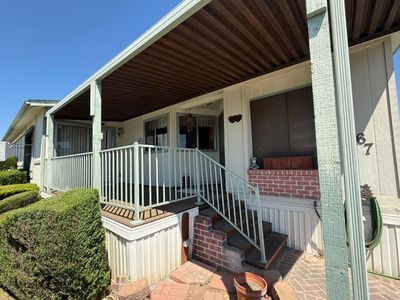 67 Bouganvillea Ave