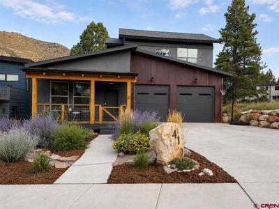 41 Wild Iris Avenue