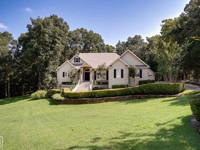 2214 Autumn Dr