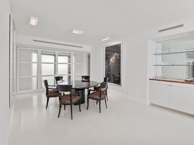 200 Bradley Place #302