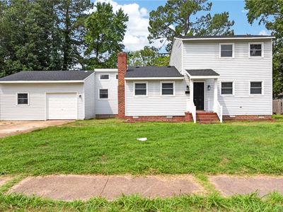 212 Woodbury Forrest Dr
