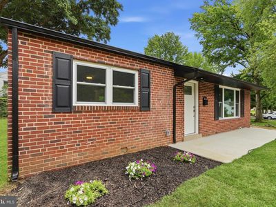 27 Homewood Rd
