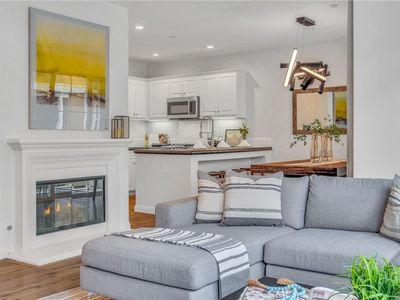1800 Oak St Unit 328