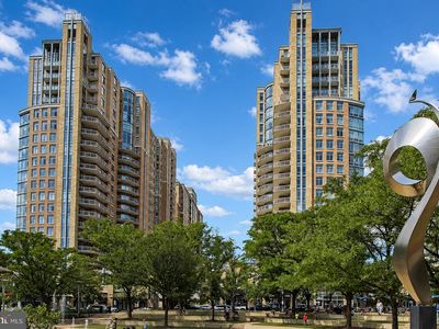 11990 Market St Unit 1403