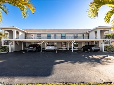 902 SW 48th Ter APT 103