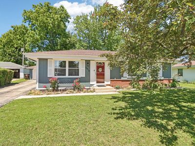 2616 Iris COURT
