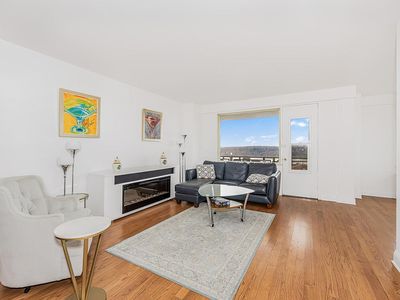 3777 Independence Ave APT 14M