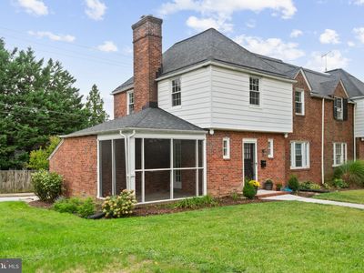 313 Eastway Ct