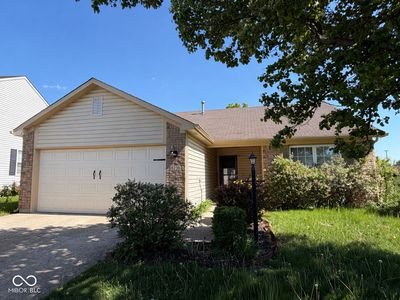 8236 Brambleberry Dr