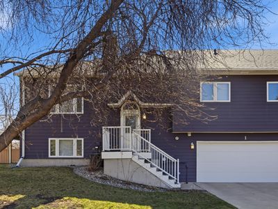 1 Prairiewood Xing S