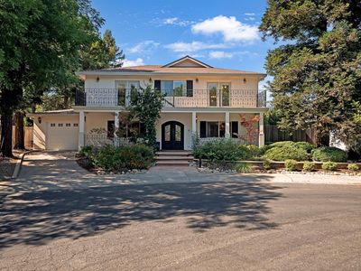 3449 Oyster Bay Ave