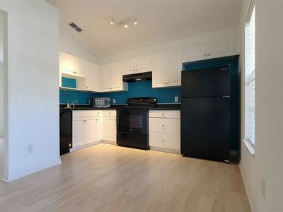 1365 26th Ave SW