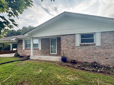 1017 Bluebird Ln