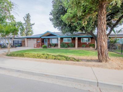 2237 Poso Dr