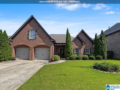 206 Kenniston Dale