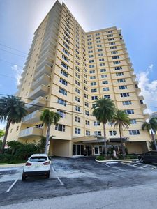 1200 HIBISCUS Avenue #1006